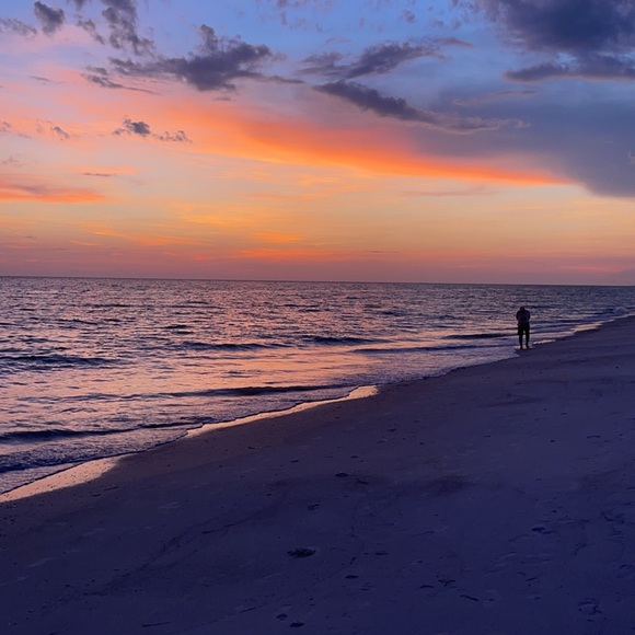 Meet your Posher, Ann - Picture 1 of 1